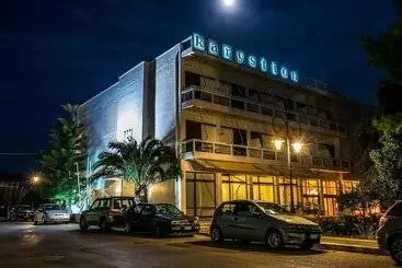 בית מלון כפרי Karystion