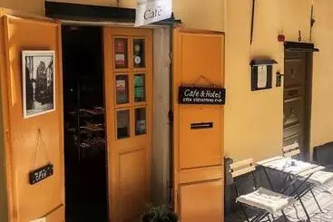 ホテル Sven Vintappare