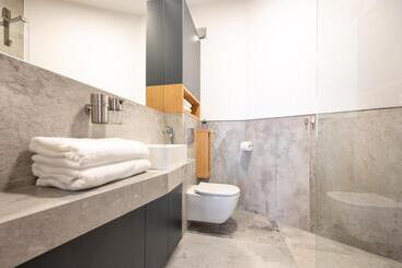 هتل آپارتمان Calvin