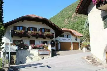 تختخواب و صبحانه Kandlerhof