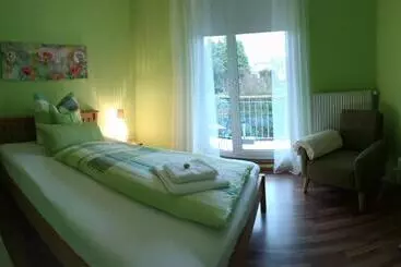 Ninas B&b   Exklusiv Für Frauen