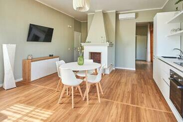 Pensió Lapilanoa   Suite & Pool