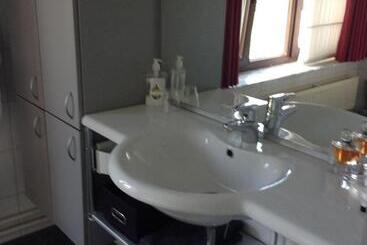 پانسیون Studio Gardenroom Guesthouse De Steenberg Met Tuinzicht