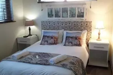 Pension 12 On Beach Guest House