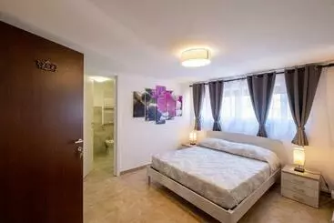 Pension La Casa Di Lally