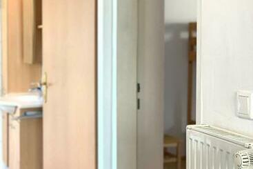 Blue Mountain Hostel