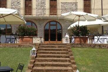 בית מלון כפרי Villa Redona