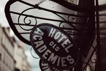 ホテル Des Academies Et Des Arts