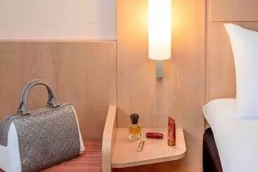 هتل Ibis Esch Belval