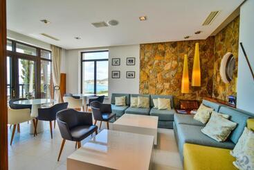 בית מלון כפרי Thracian Cliffs Golf & Beach Resort