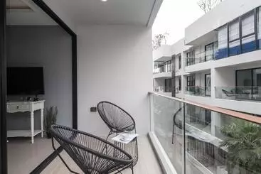 アパートホテル Palmyrah Surin Beach Residence