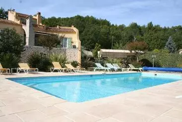 Bed and Breakfast Le Mas Des Tarentes Chambres D Hôtes