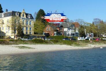 بنسيون Villa Kaethe Borby