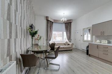 Otel Rst Rodney Street