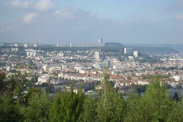 Herberge Vandoeuvre International Home