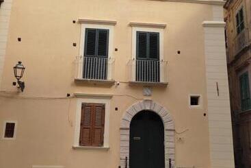 Pension (Hôtel basse catégorie) Bellavita Accomodation