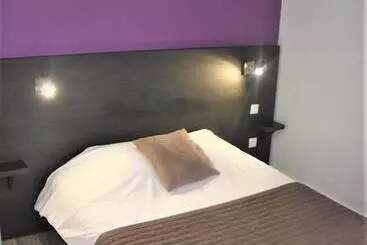 ホテル L Hôtel Du Marais Romilly Centre