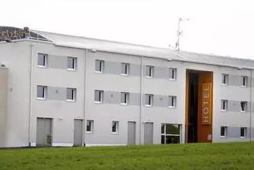 هتل Sweet And Smart Sarreguemines   Hambach