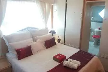 Aamiaismajoitus (B&B) Reemaros Guest House