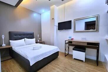 Otel New Kong S