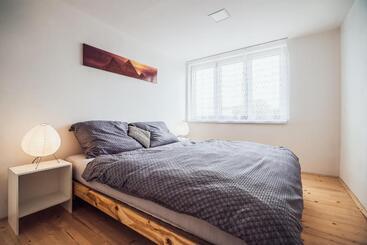 بنسيون Skodova Apartments