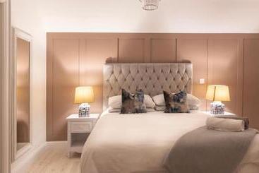 Пансион Sperrin View Suite   Luxury Space With Budget Friendly Pricing