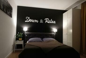 Dream & Relax Apartment S Messe