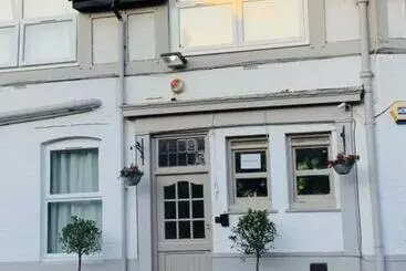 Majatalo Albert Guest House