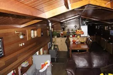 Bed and Breakfast Blackpearl Boat&breakfast