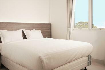 Hotel The Radiant Center