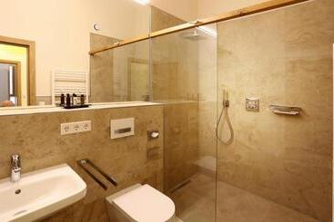 Общежитие Gästehaus Alte Glaserei