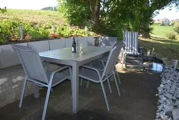 ベッドアンドブレックファースト Bnb Sirnach