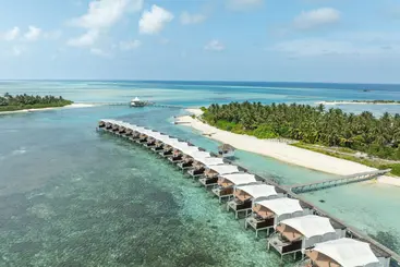 Hotel Cinnamon Hakuraa Huraa Maldives - All Inclusive