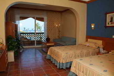 هتل Dreams Beach Marsa Alam