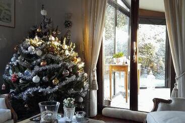 ベッドアンドブレックファースト Les Pensées