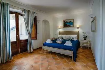 ベッドアンドブレックファースト Casa Lucia Relaxing Rooms