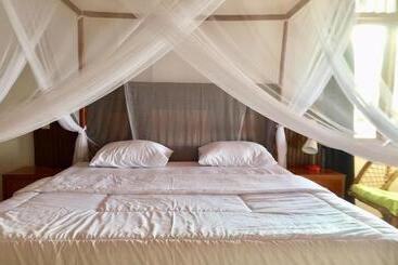 Bed and Breakfast Toba Sunset