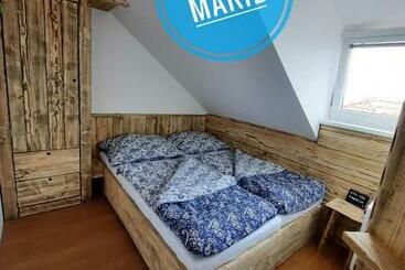 פנסיון Apartmán Marie