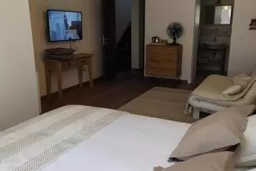 Chambres D Hôtes Nature Et Bois Bed And Breakfast