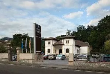 בית מלון כפרי Granda