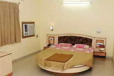 Отель Neelkanth Inn