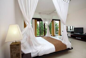 בקתות The Rishi Villa