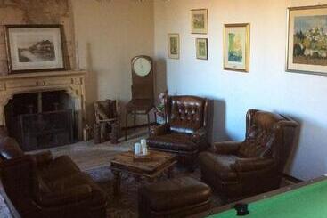 פנסיון Autour D Une Histoire