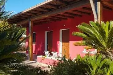 Pensió L Oasi Di Ambra