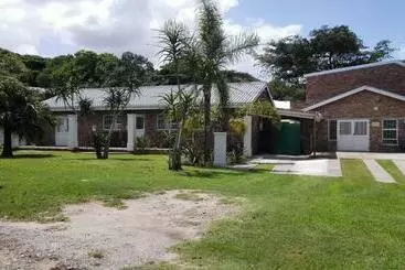 Majatalo Dollery House