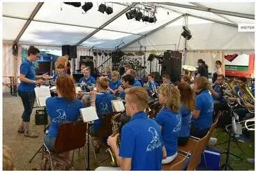 ユースホステル Gasthaus Löwen