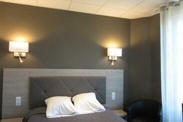 فندق De La Londaine