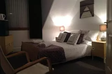 Majatalo Abbey Guest House