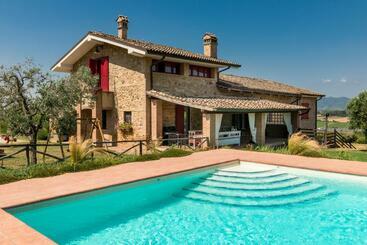 Aamiaismajoitus (B&B) Il Barbagianni