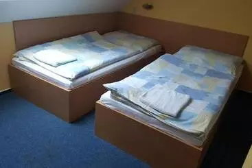 تختخواب و صبحانه Lehár Panzió